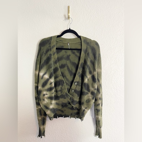 Young Fabulous and Broke green camo Tie-Dye distressed Women's Cardigan. New - Picture 4 of 11